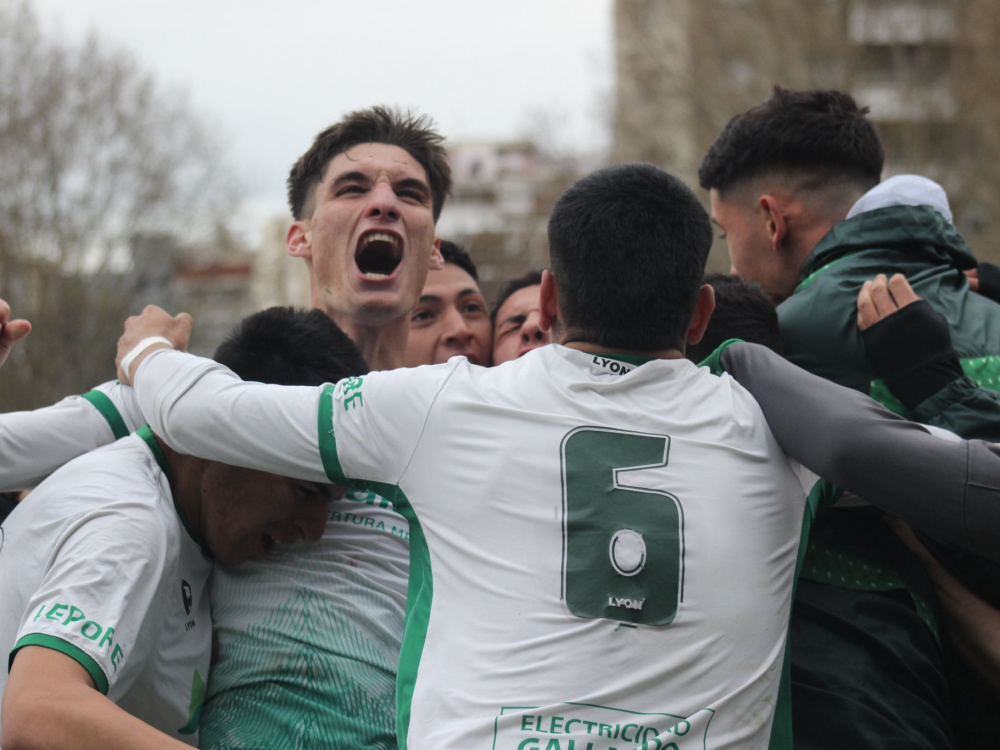 Ferro es el ganador de la primera etapa del torneo de Tercera del Nacional