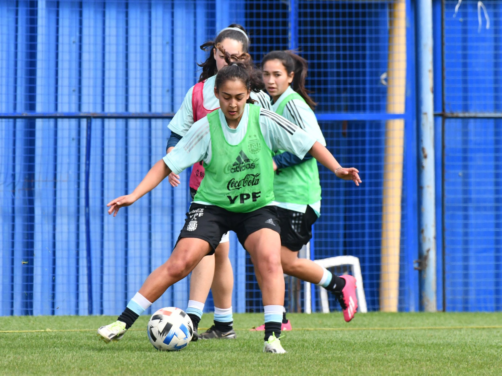 Amistoso matutino para la preselección femenina Sub 20