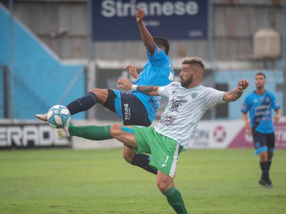 San Telmo superó 2-0 a Laferrere y avanzó a octavos de final