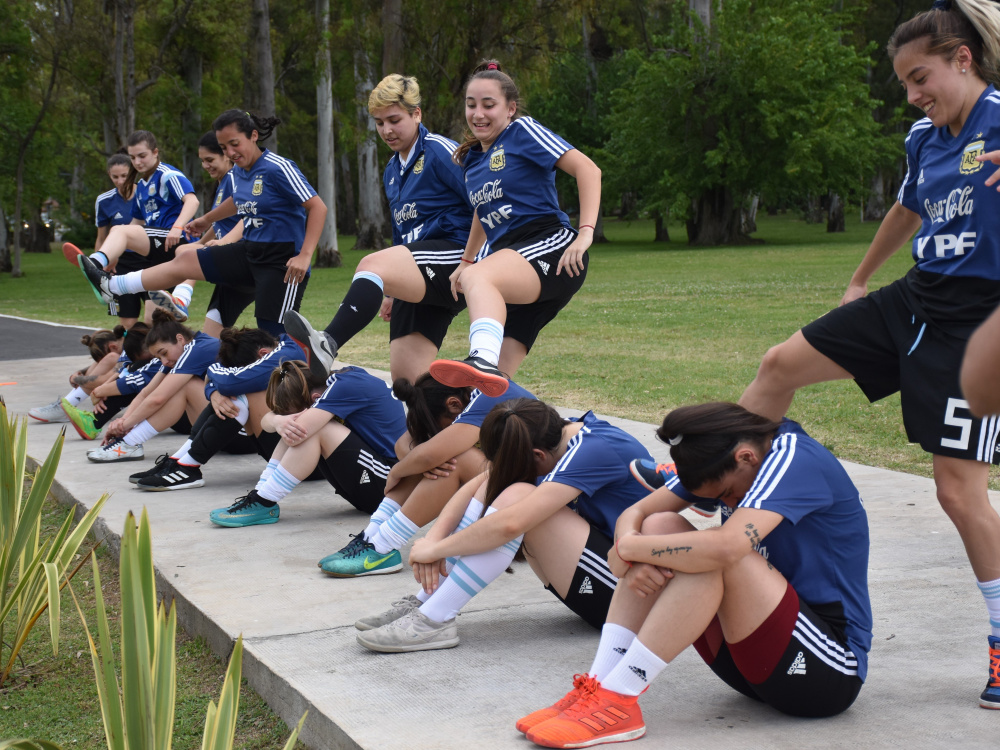 La Selección de Futsal Femenino se entrenó de cara a la Copa América