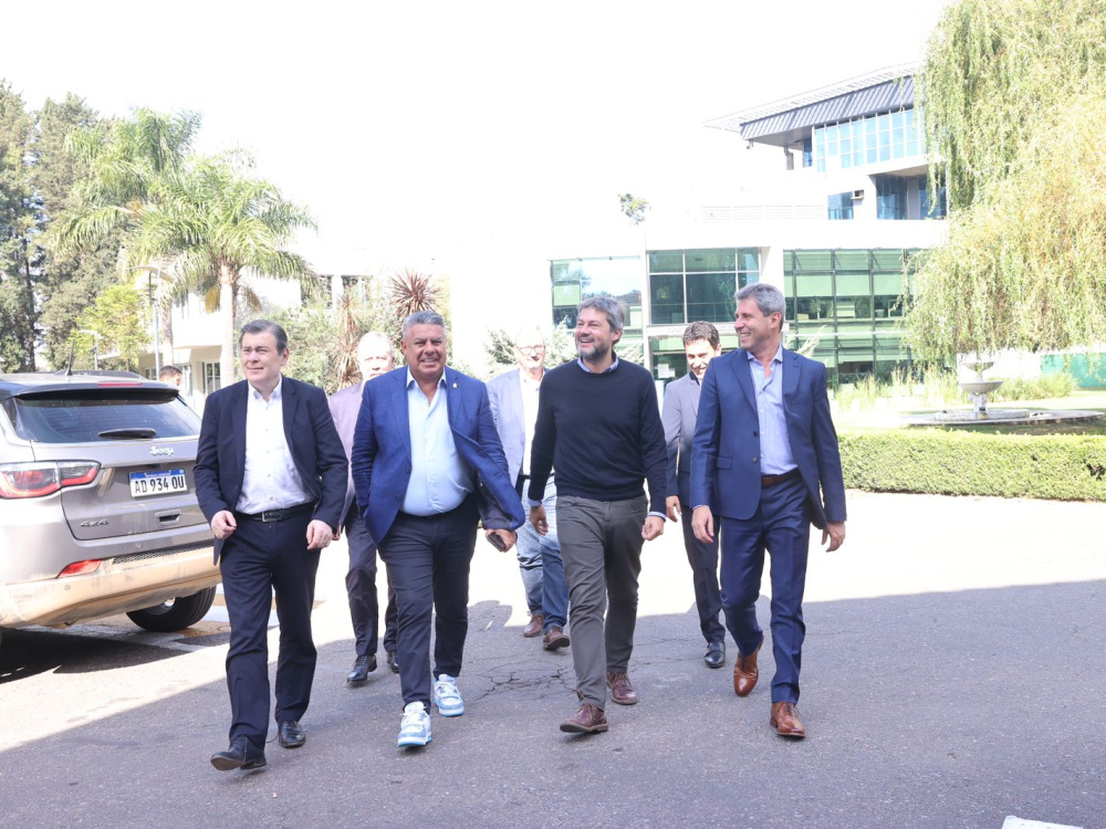 Reunión de trabajo en Ezeiza