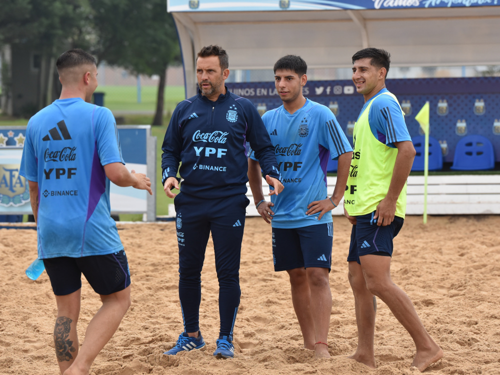 Fútbol Playa: la Selección comenzó la segunda semana de trabajo