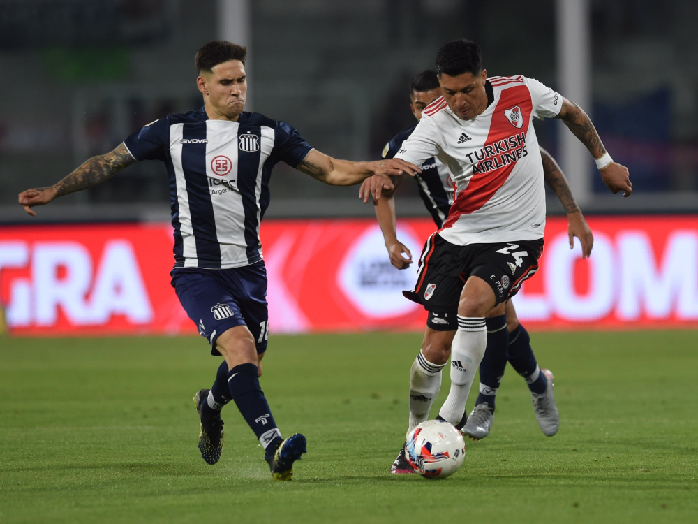 Como visitante, River derrotó 2-0 a Talleres 