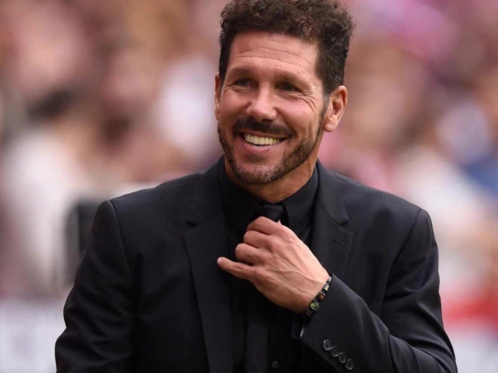 Atlético de Madrid, con el DT argentino Diego Simeone, enfrenta a Borussia Dortmund