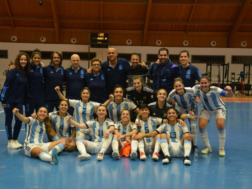 La Selección superó a Marruecos y completó la gira por África con una doble victoria