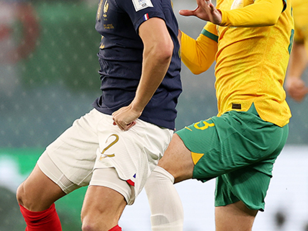 Francia se impuso 4-1 ante Australia