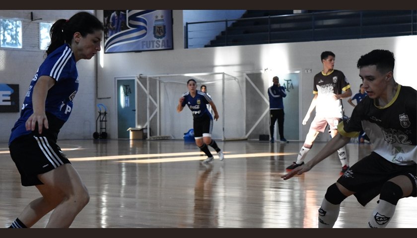 Práctica con amistoso para la Selección