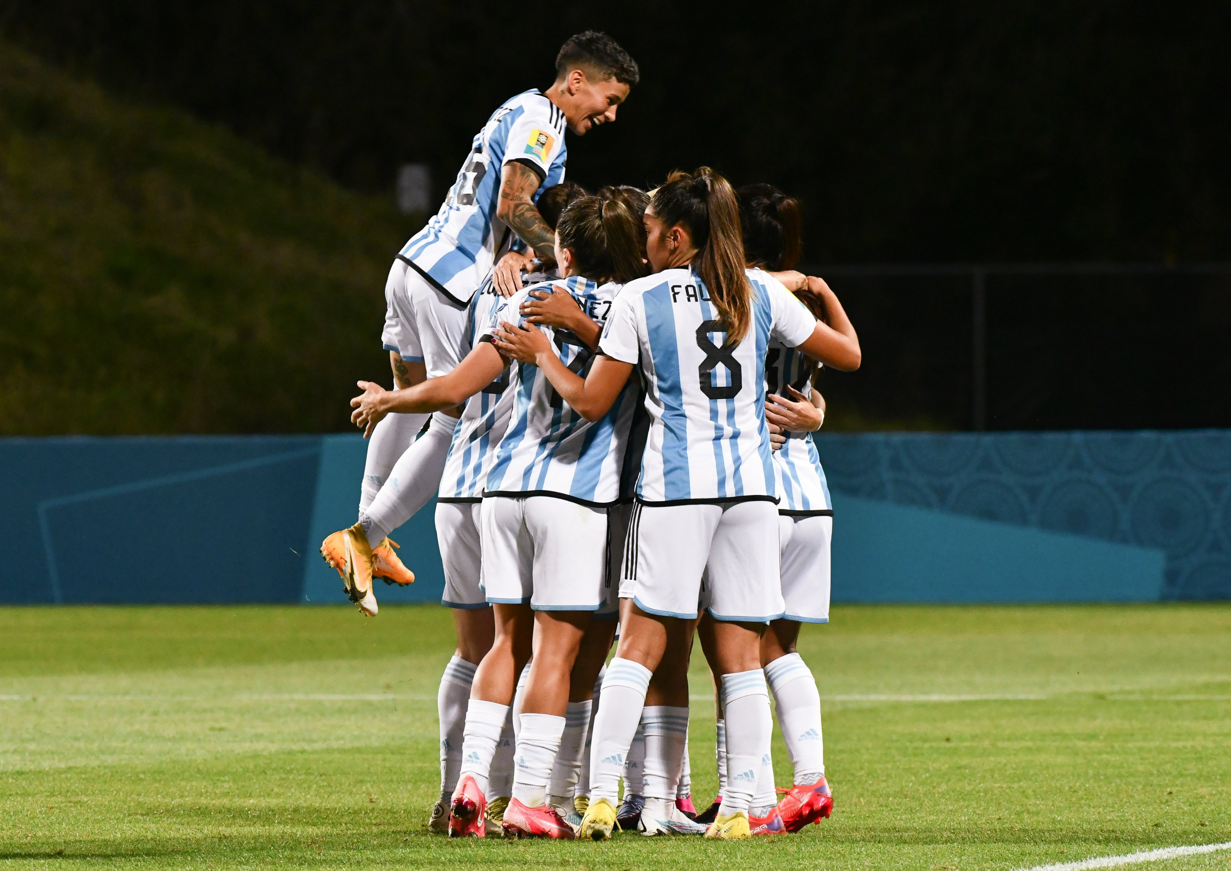 La Selección Femenina jugará con Perú en su partido despedida antes del Mundial