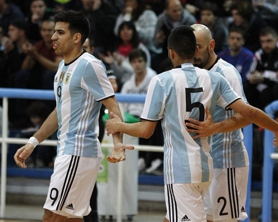 La Selección Argentina derrotó 6-1 a Chile