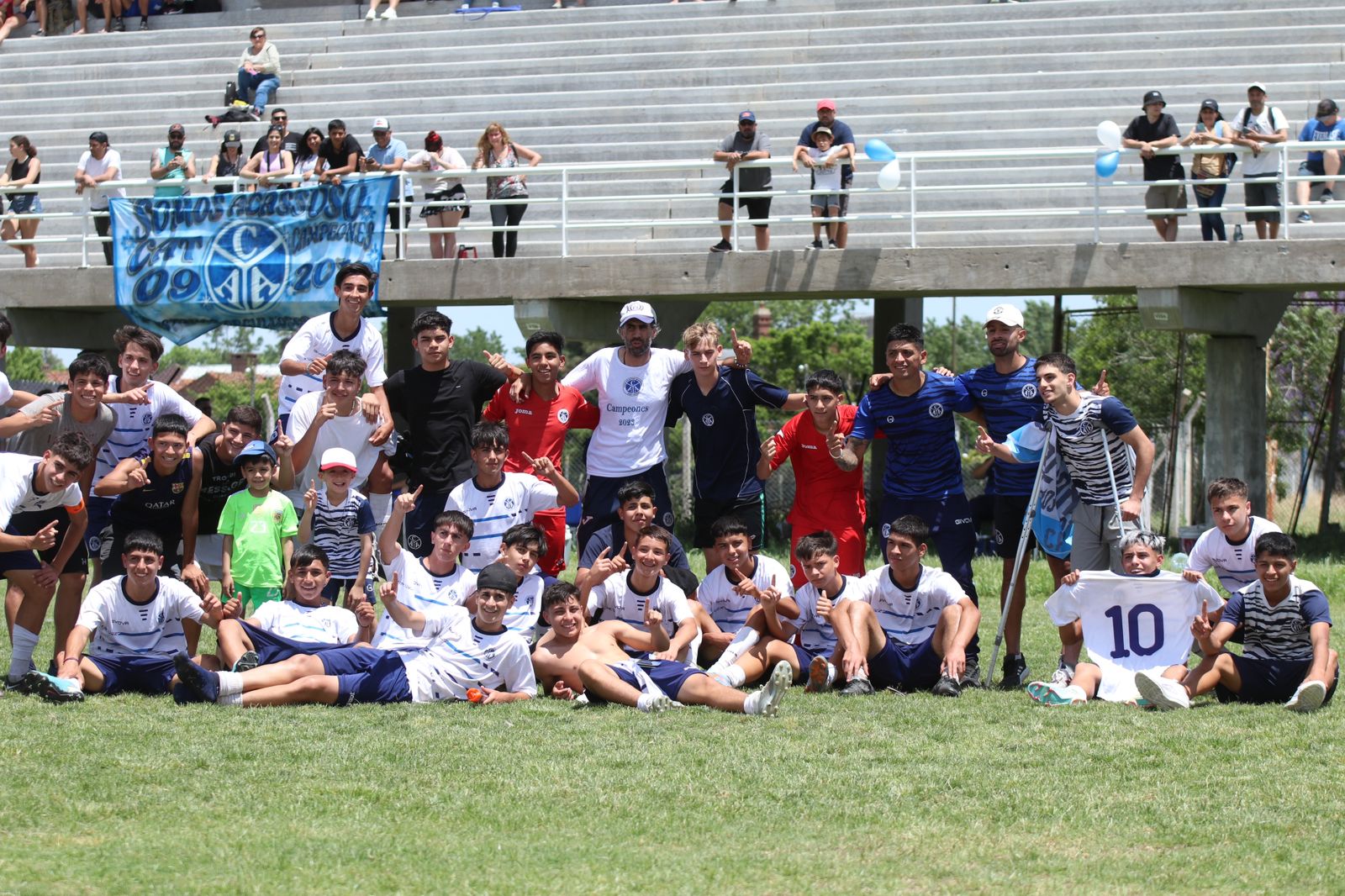 Campeones de la temporada 2023 de los torneos juveniles
