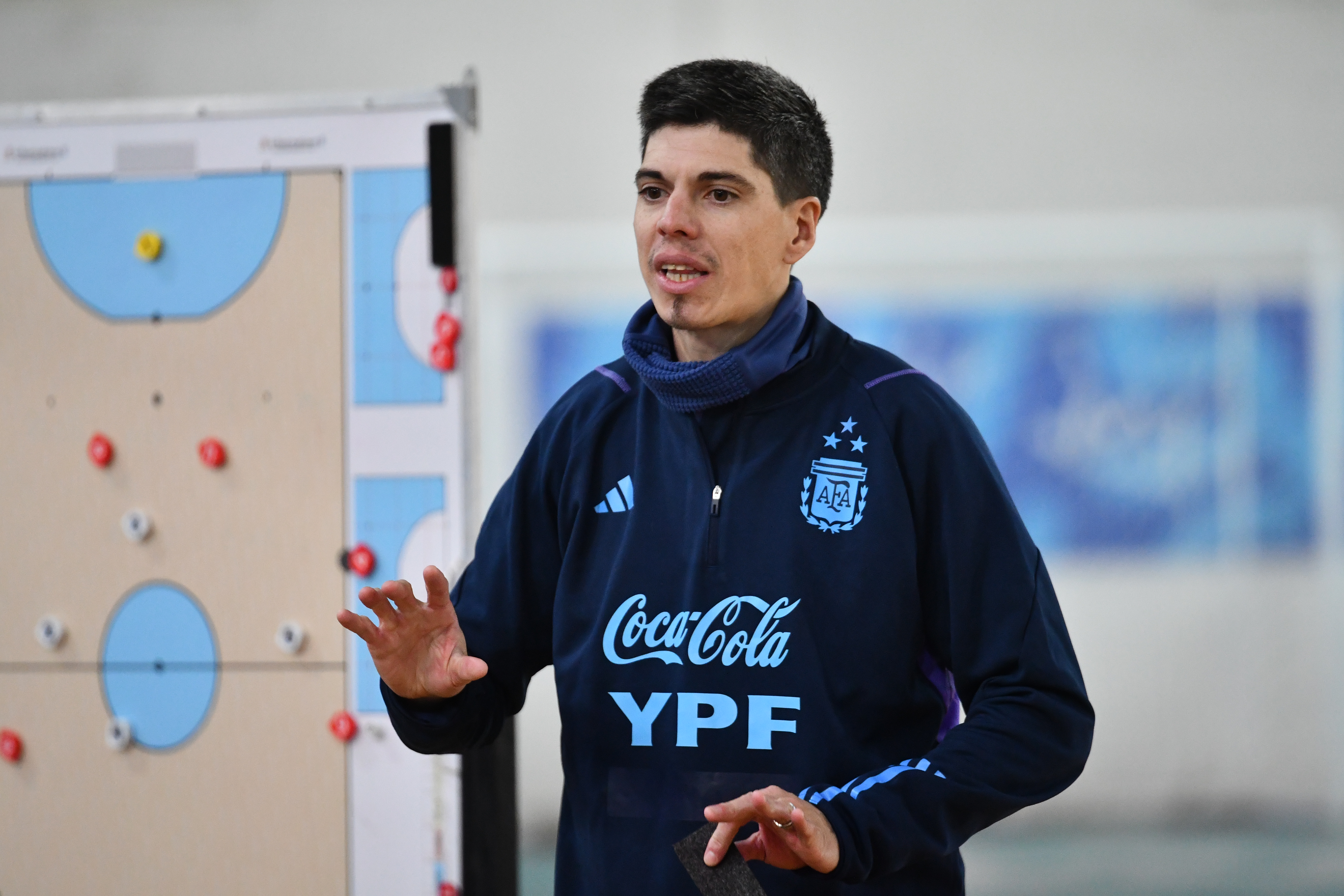 La Selección Mayor y la Sub 20 de Futsal están en Paraguay para jugar la final de la Liga Evolución