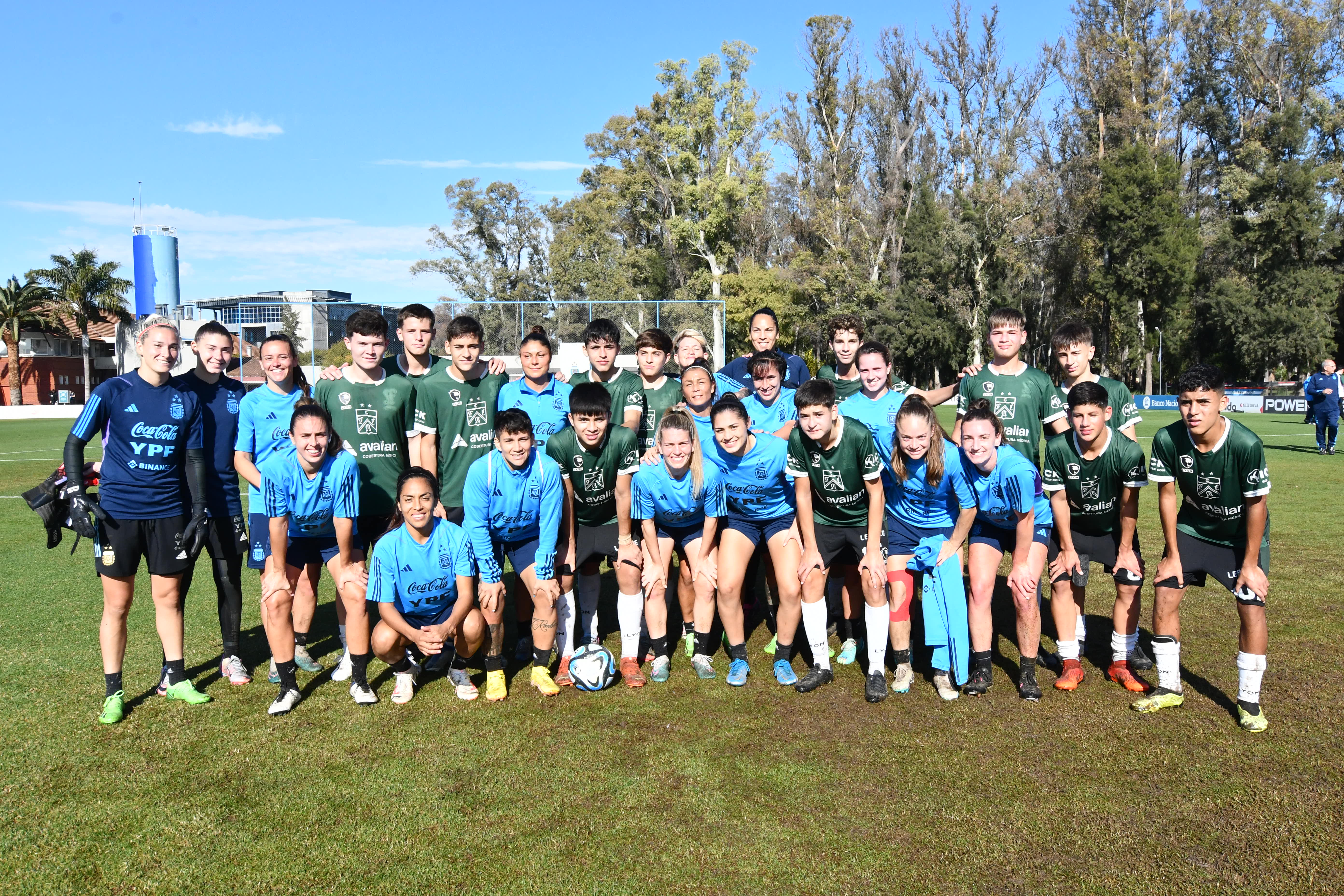Continúan las prácticas de la preselección femenina