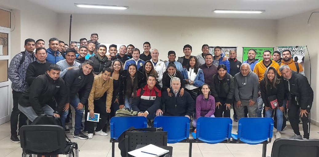 Curso de Perfeccionamiento para árbitros de Futsal en Salta