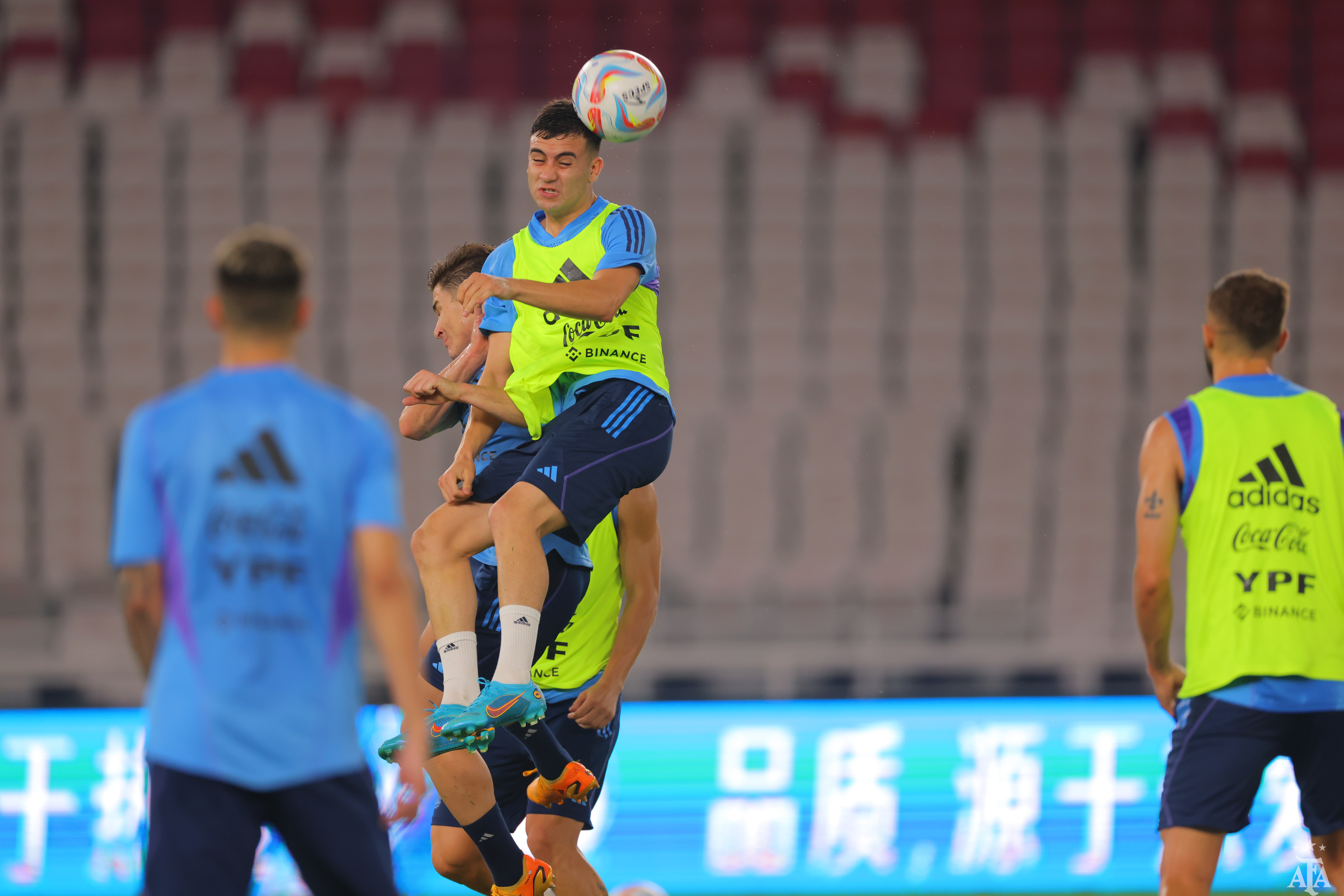 Primer entrenamiento de cara al partido ante Indonesia