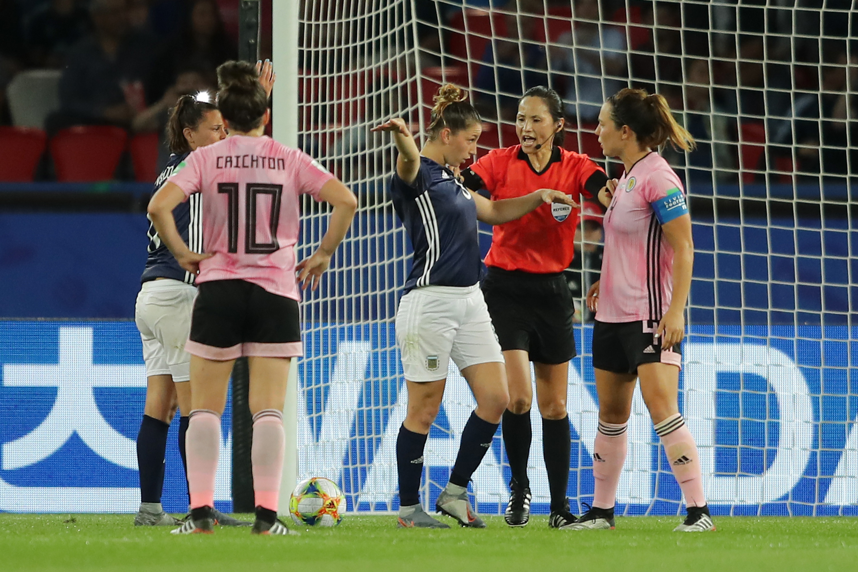 Épico empate de la Selección Femenina ante Escocia en el Mundial de Francia