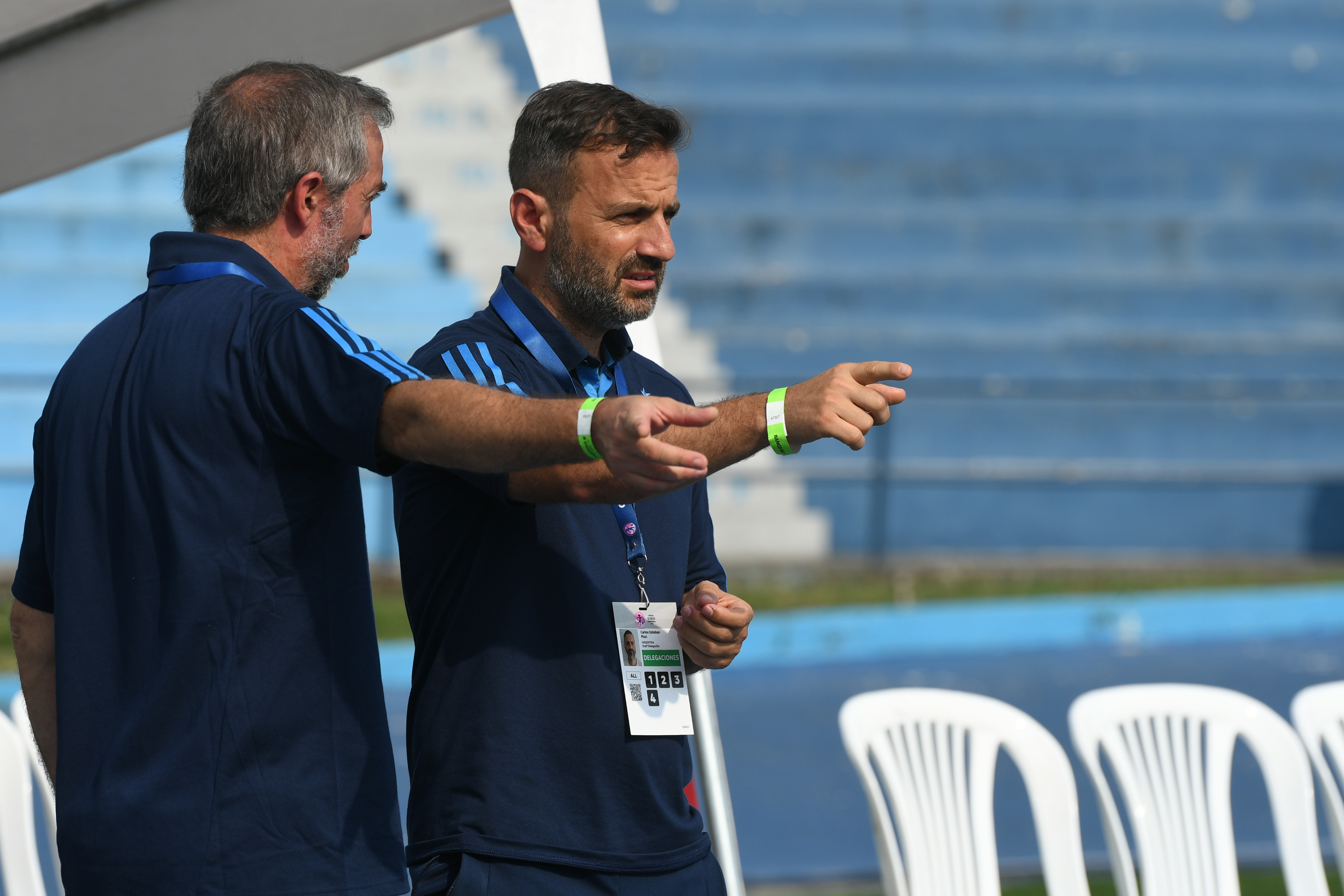 Esteban Pizzi, ayudante técnico de Meloni, dialogó con los medios tras el empate ante Perú 