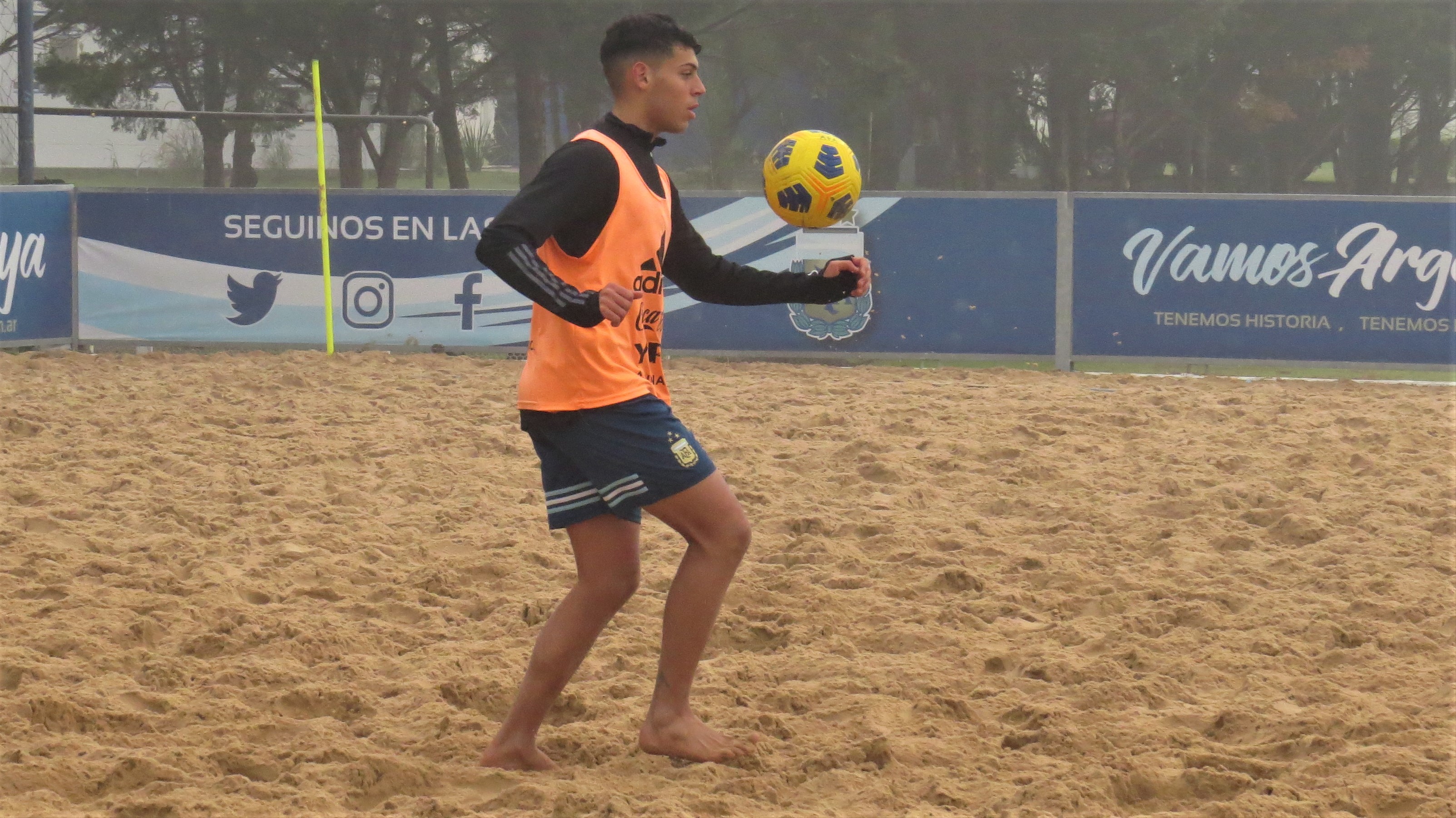 Fútbol Playa: nueva práctica para la preselección Sub 20