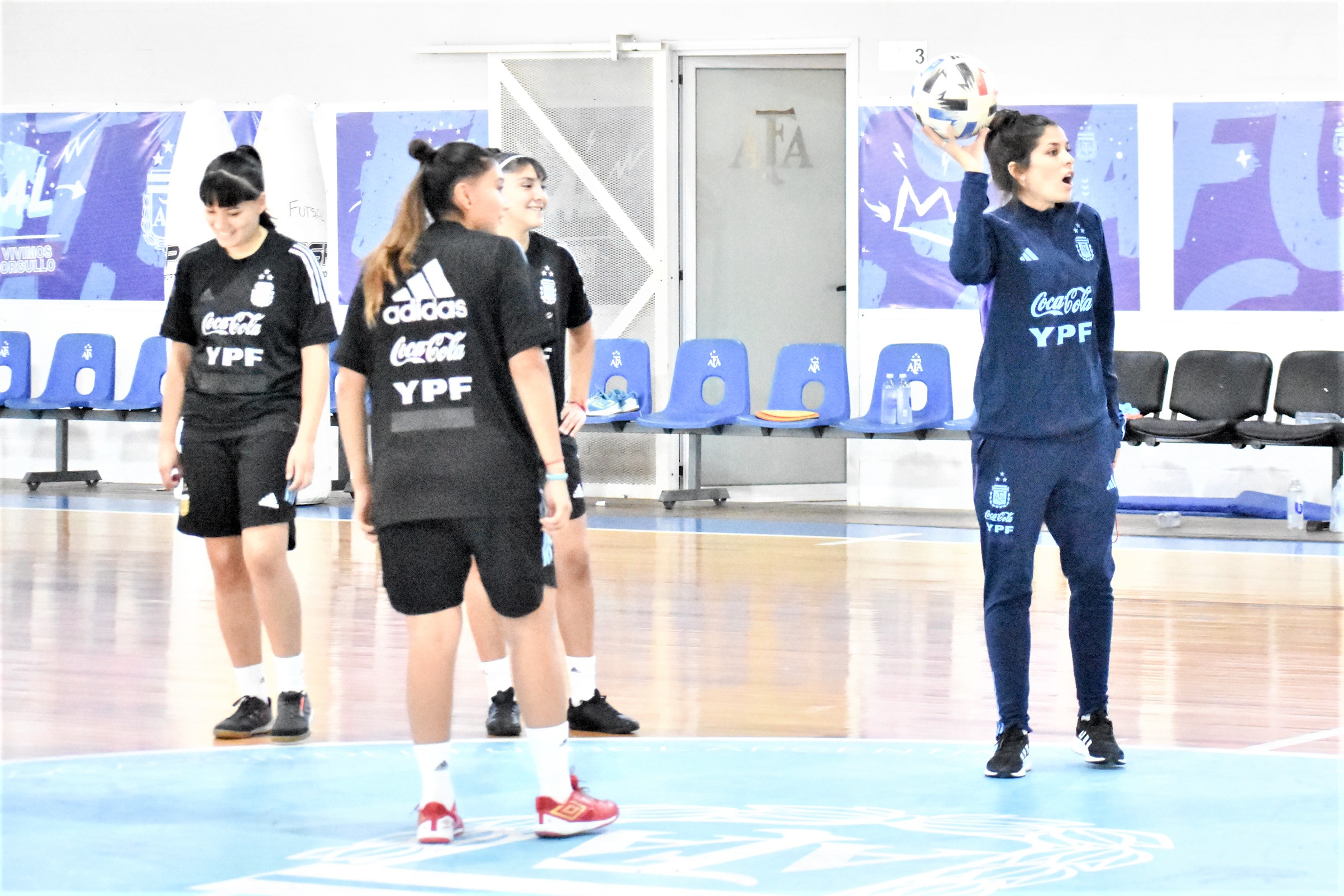 La Sub 20 de futsal femenino cumplió con una nueva semana laboral