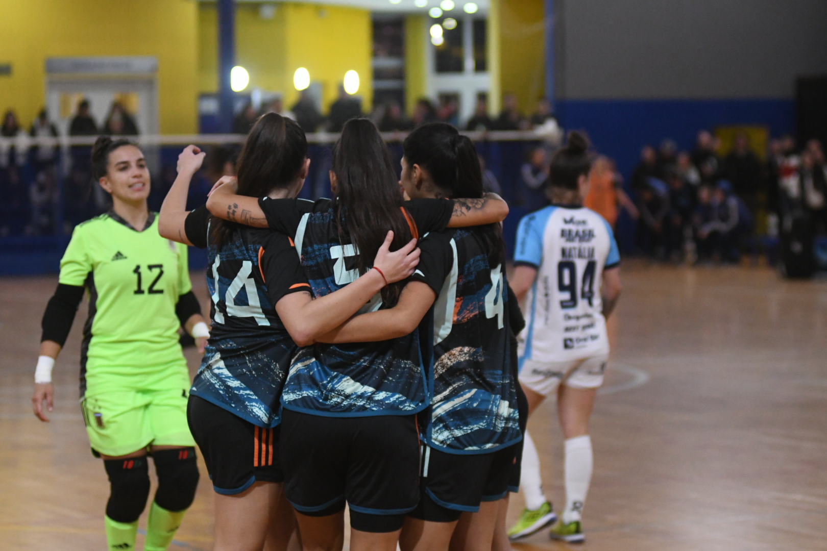 La Selección Femenina de futsal venció 5-1 a Celemaster