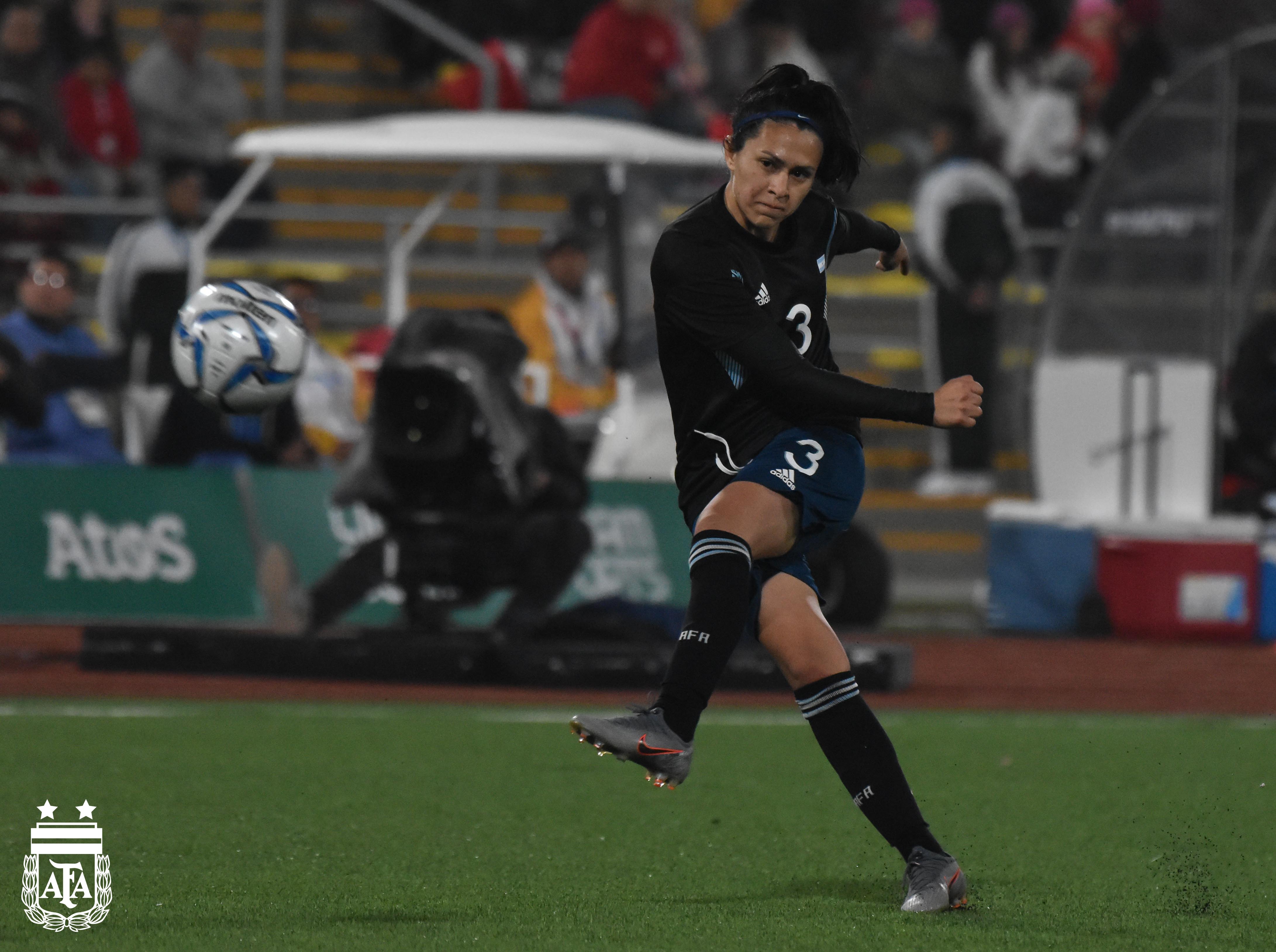 La Selección Femenina le ganó a Perú en su debut en los Juegos Panamericanos