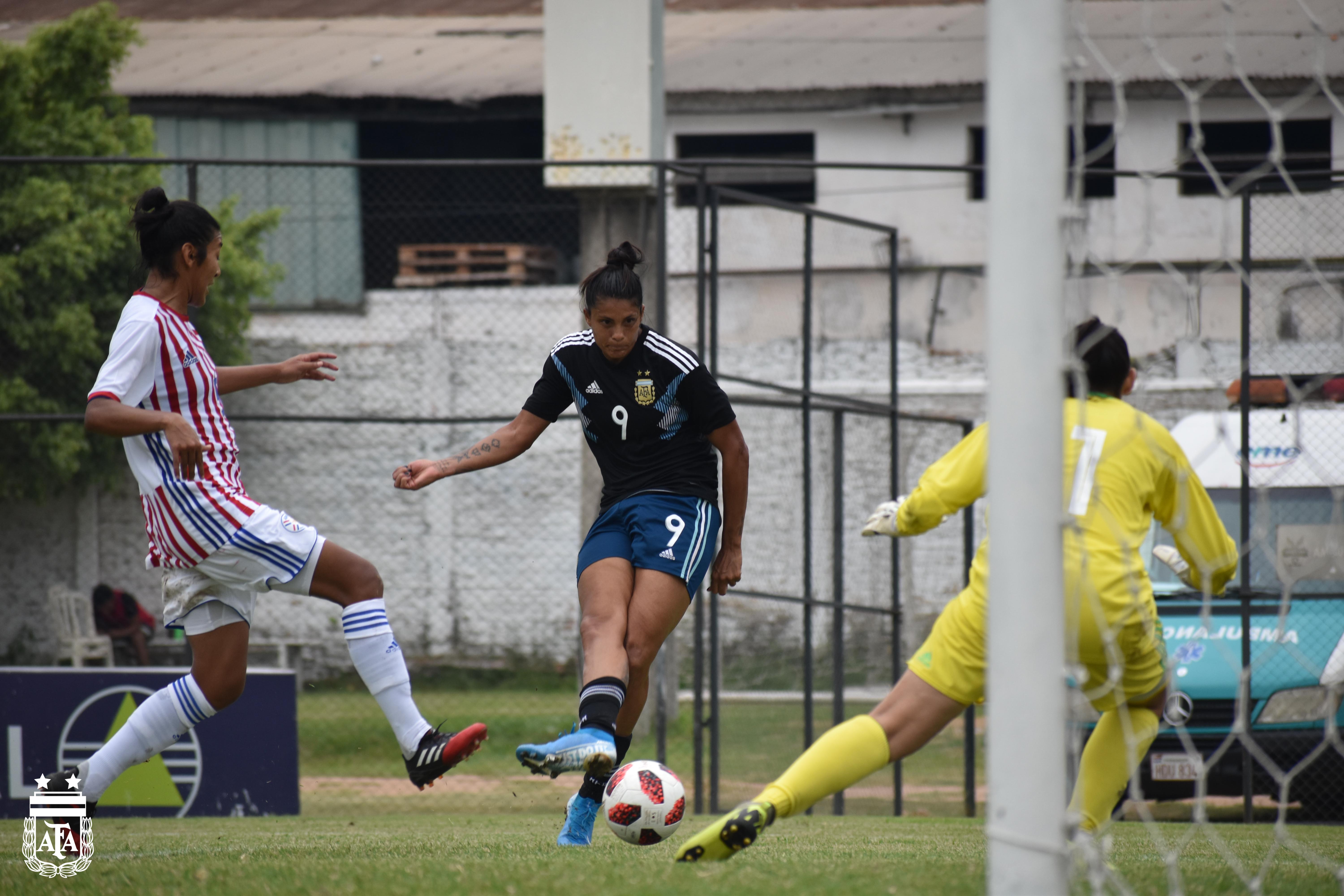 La Selección Femenina venció 2-1 a Paraguay en Asunción