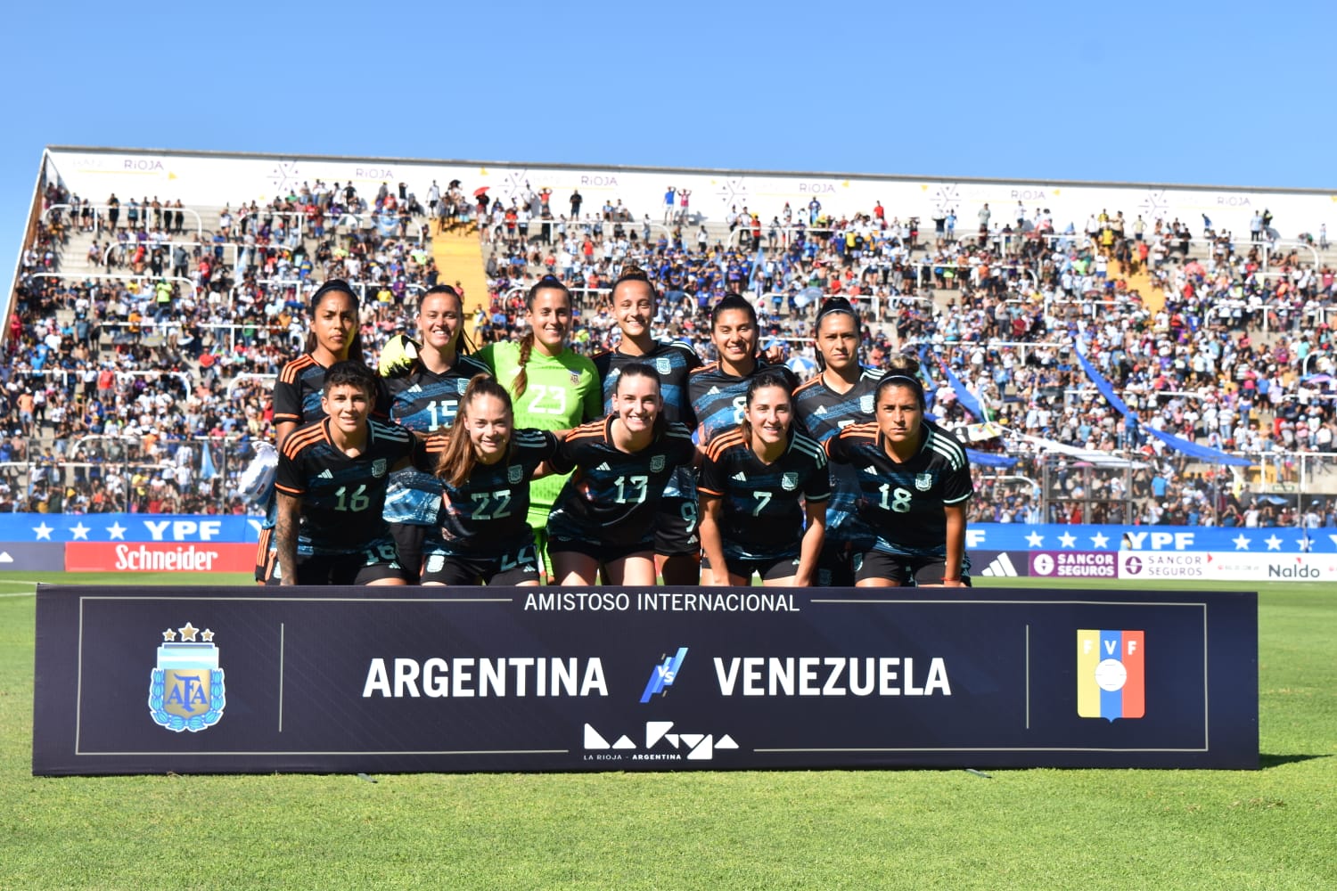 La Selección Femenina superó 3-0 a Venezuela en La Rioja