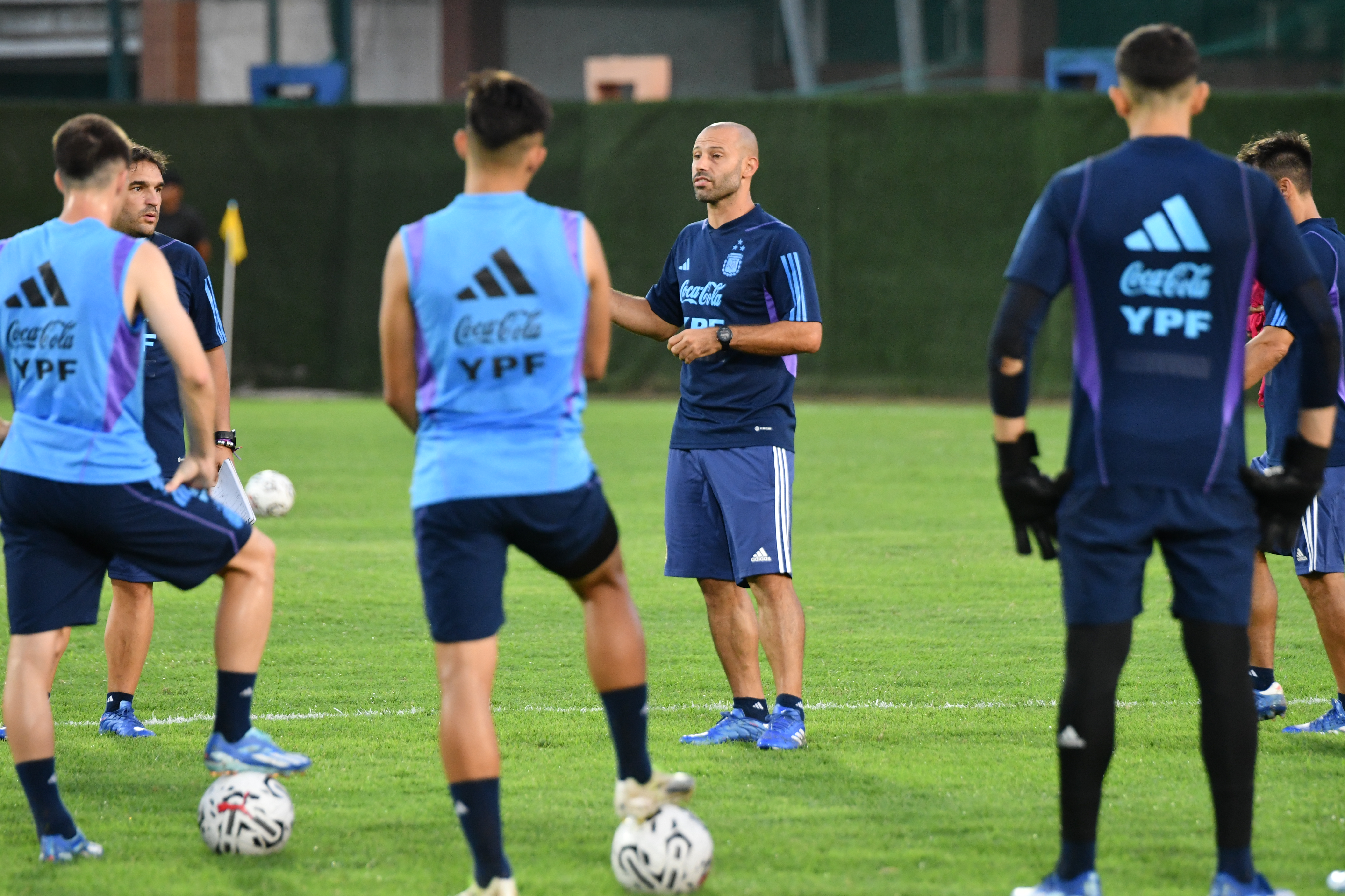 La Selección Sub 23 se entrenó de cara al debut en el Preolímpico