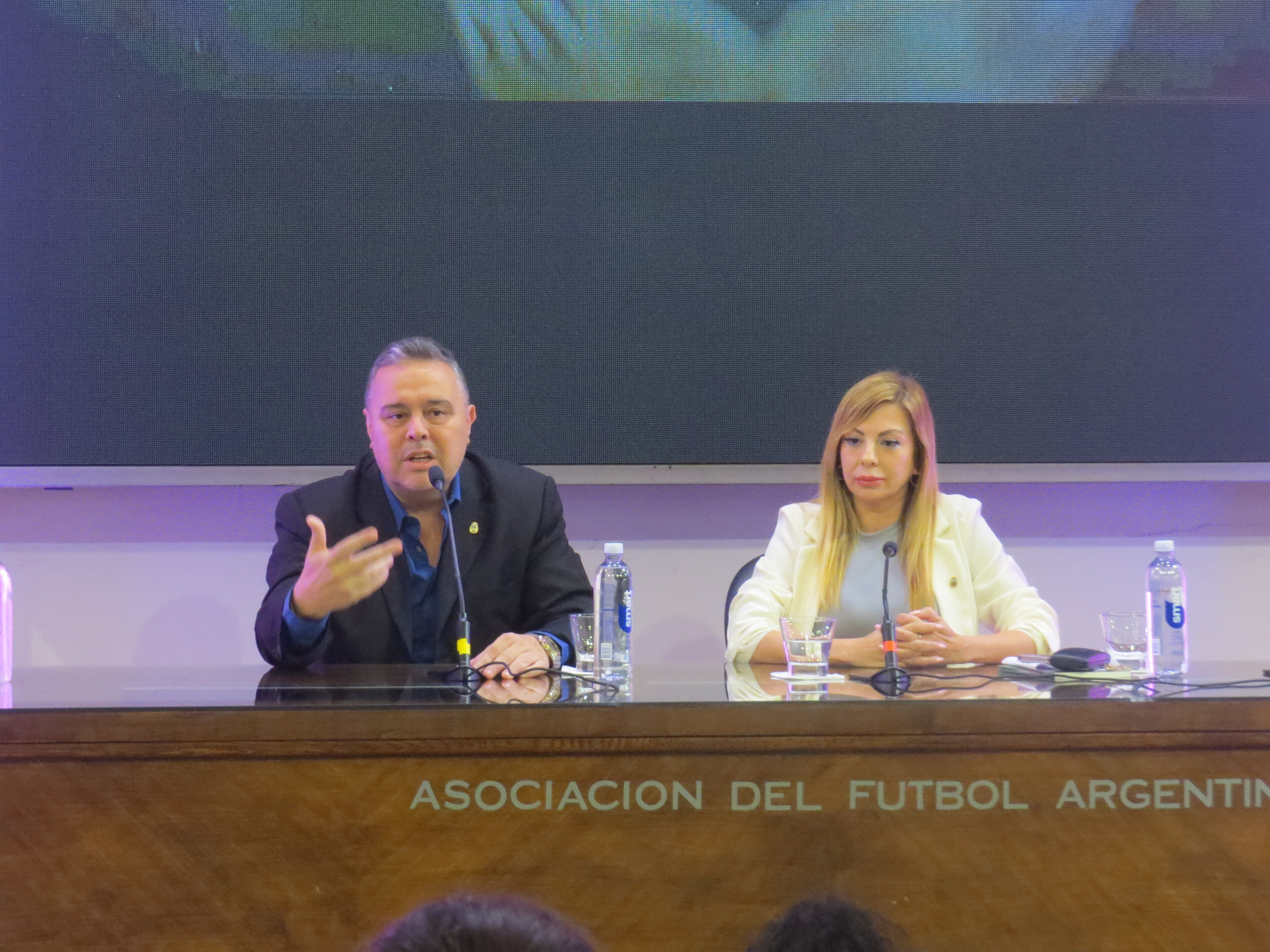 Las mujeres de los clubes le dicen "No a las Sociedades Anónimas Deportivas"