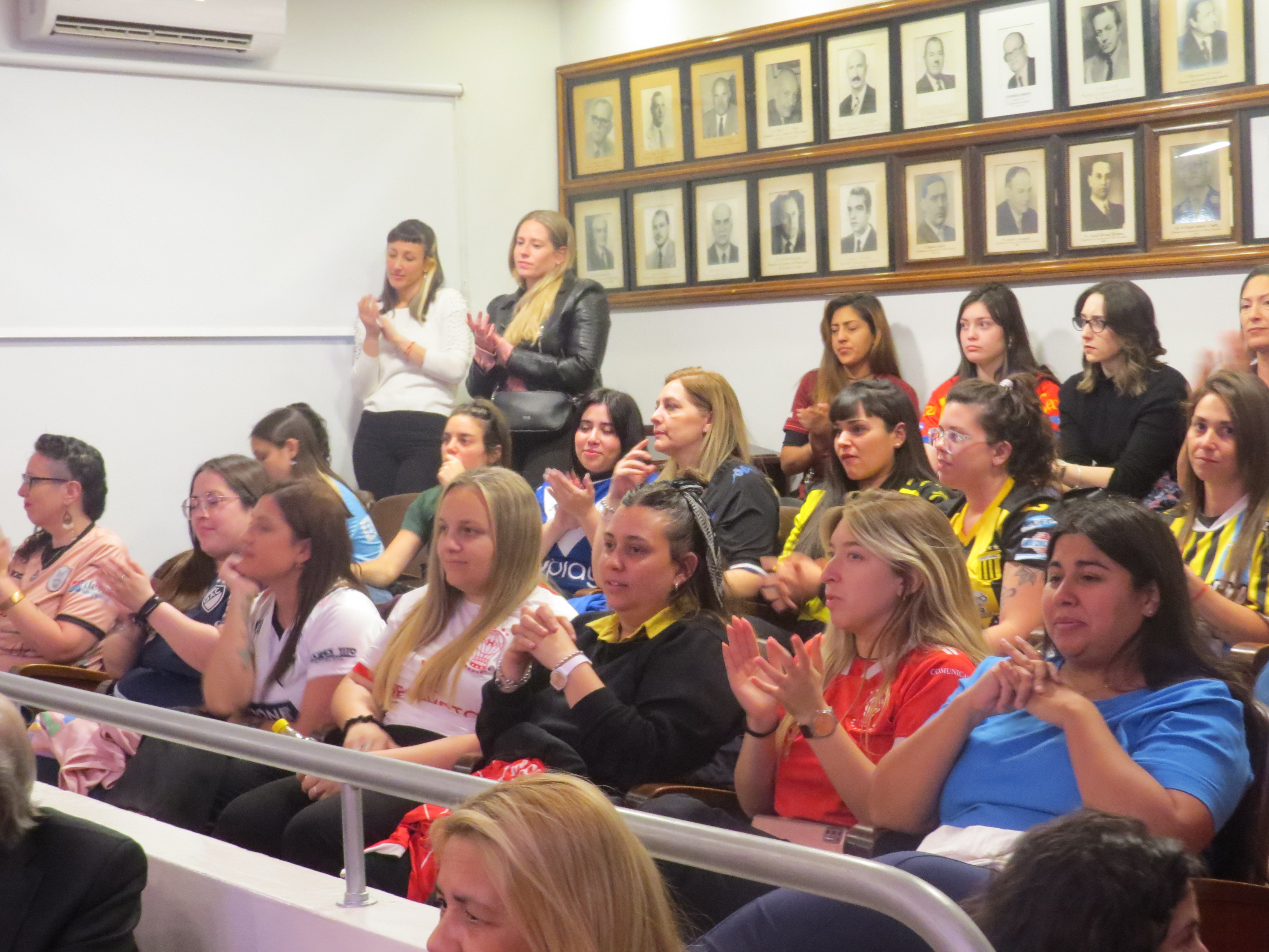 Las mujeres de los clubes le dicen "No a las Sociedades Anónimas Deportivas"
