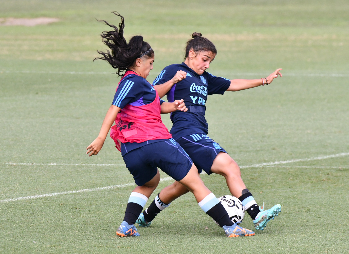 Jueves de fútbol para las preselecciones Sub 17 y Sub 20 femeninas