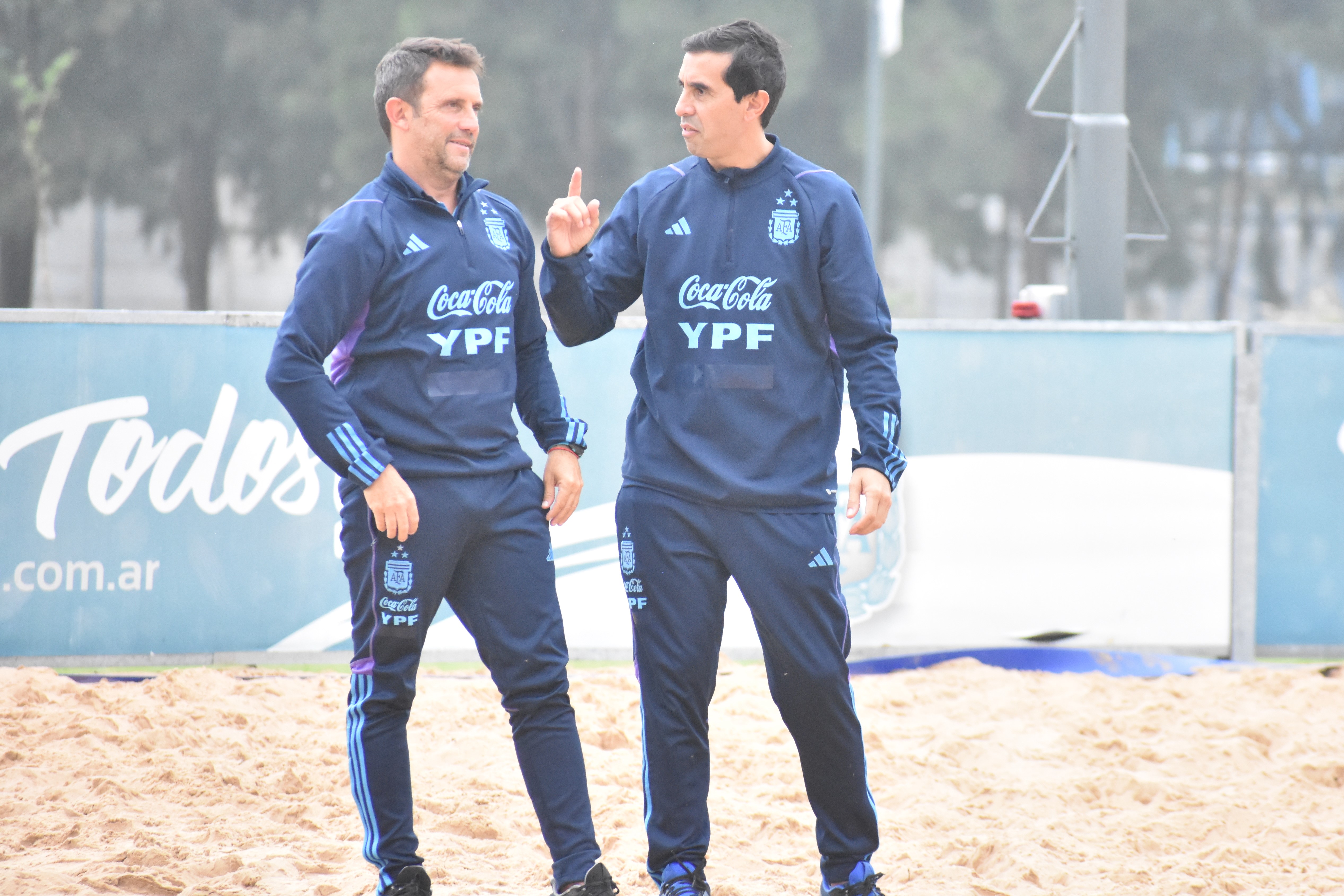 Las Selecciones Mayor y Sub 20 de Fútbol Playa están listas para la Liga Evolución