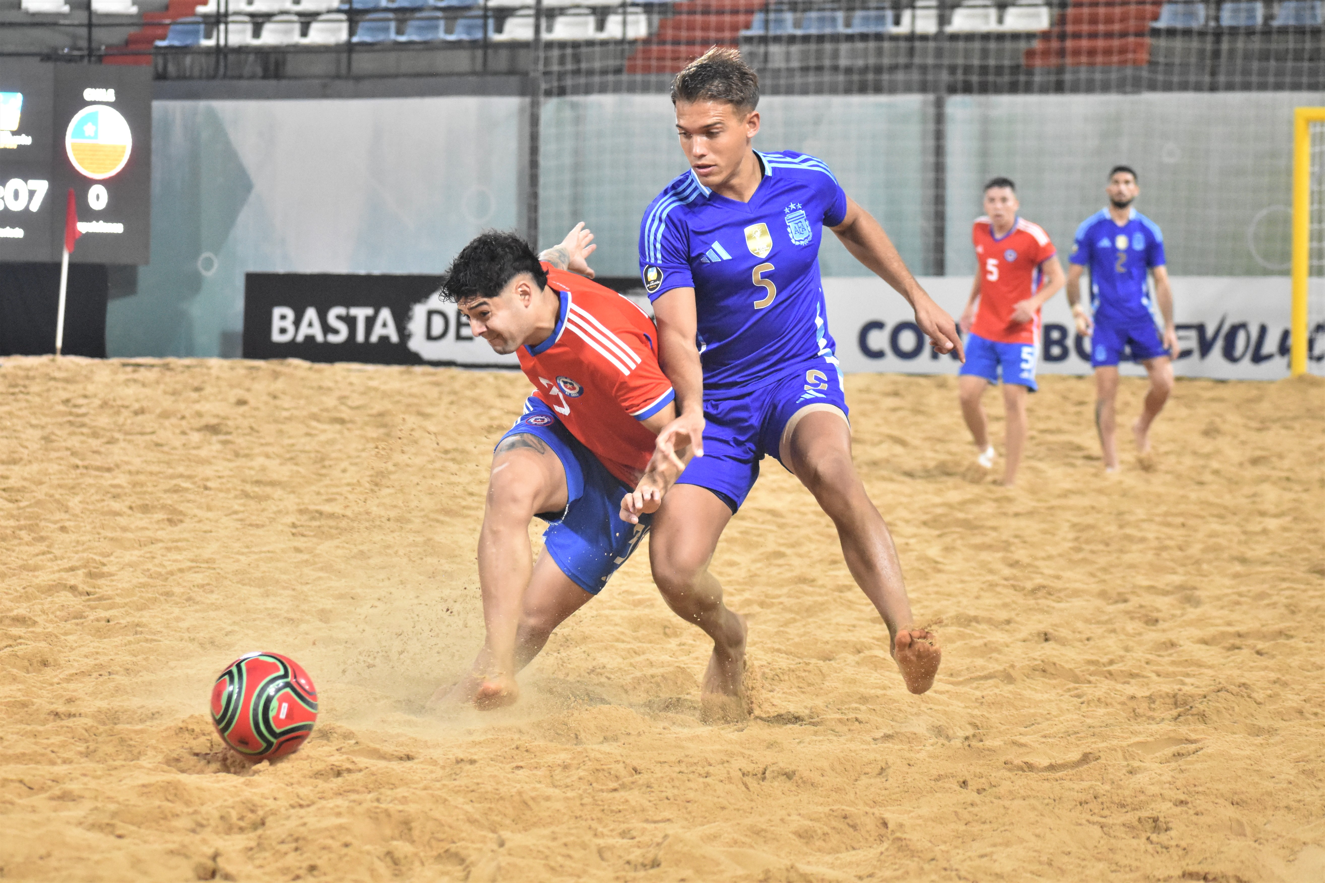 Liga Evolución de Fútbol Playa: triunfos de la Mayor y la Sub 20