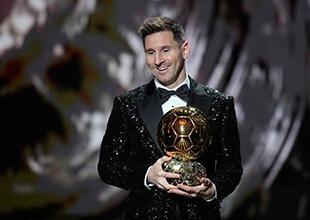 Messi, emblema del fútbol argentino y símbolo mundial, se adjudicó su octavo Balón de Oro