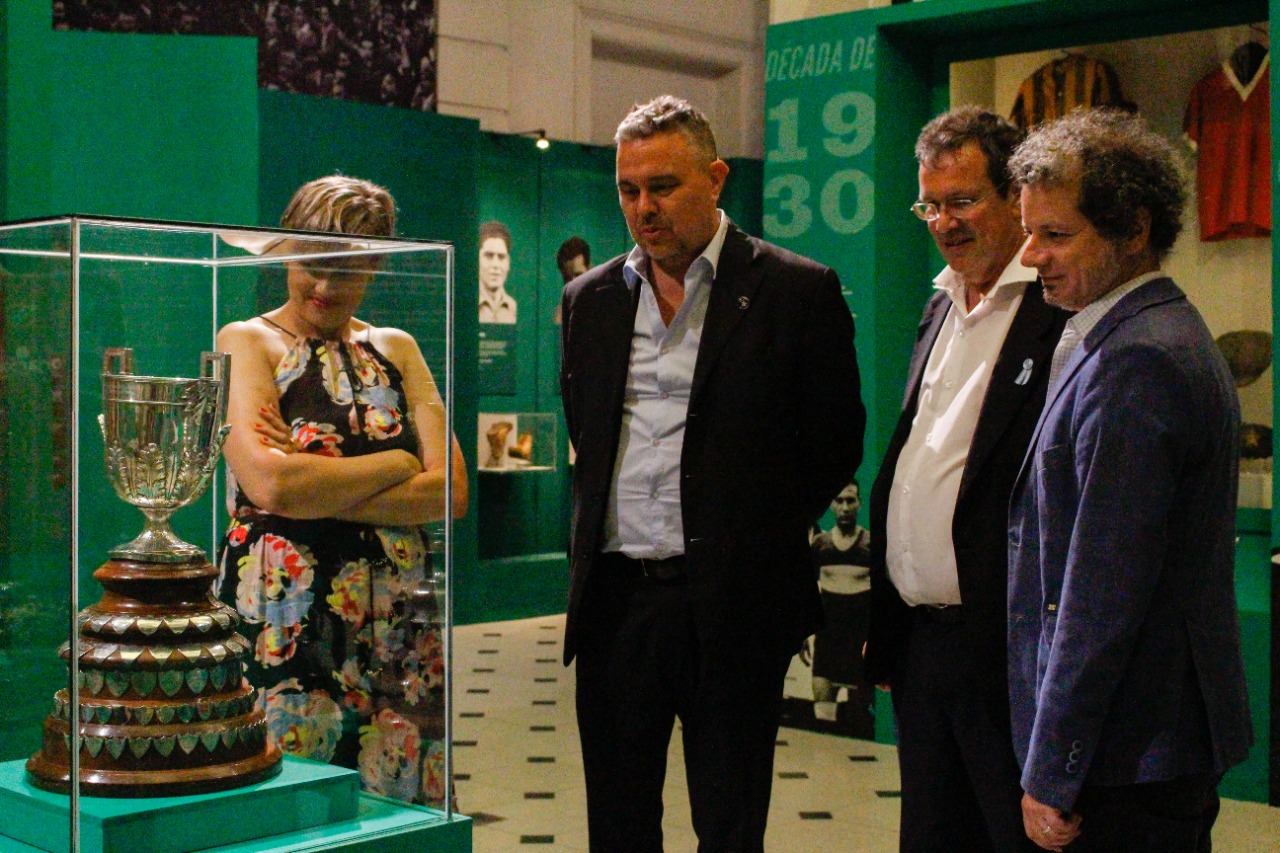 "Pasión de Multitudes", la exposición de Cultura AFA en el Museo Histórico Nacional