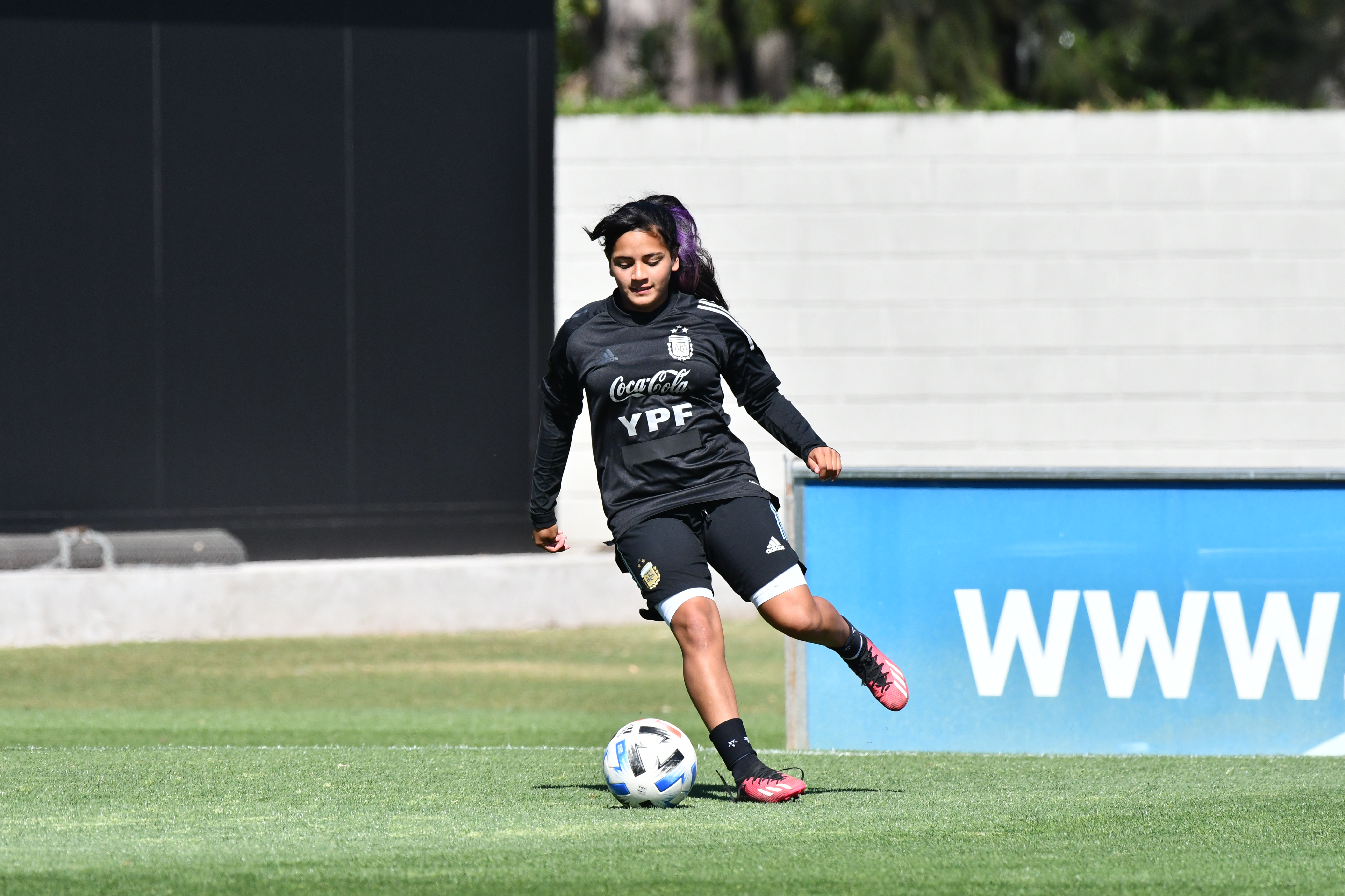 Jueves de fútbol para las preselecciones juveniles femeninas