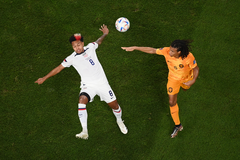 Países Bajos venció 3-1 a Estados Unidos y se clasificó a cuartos