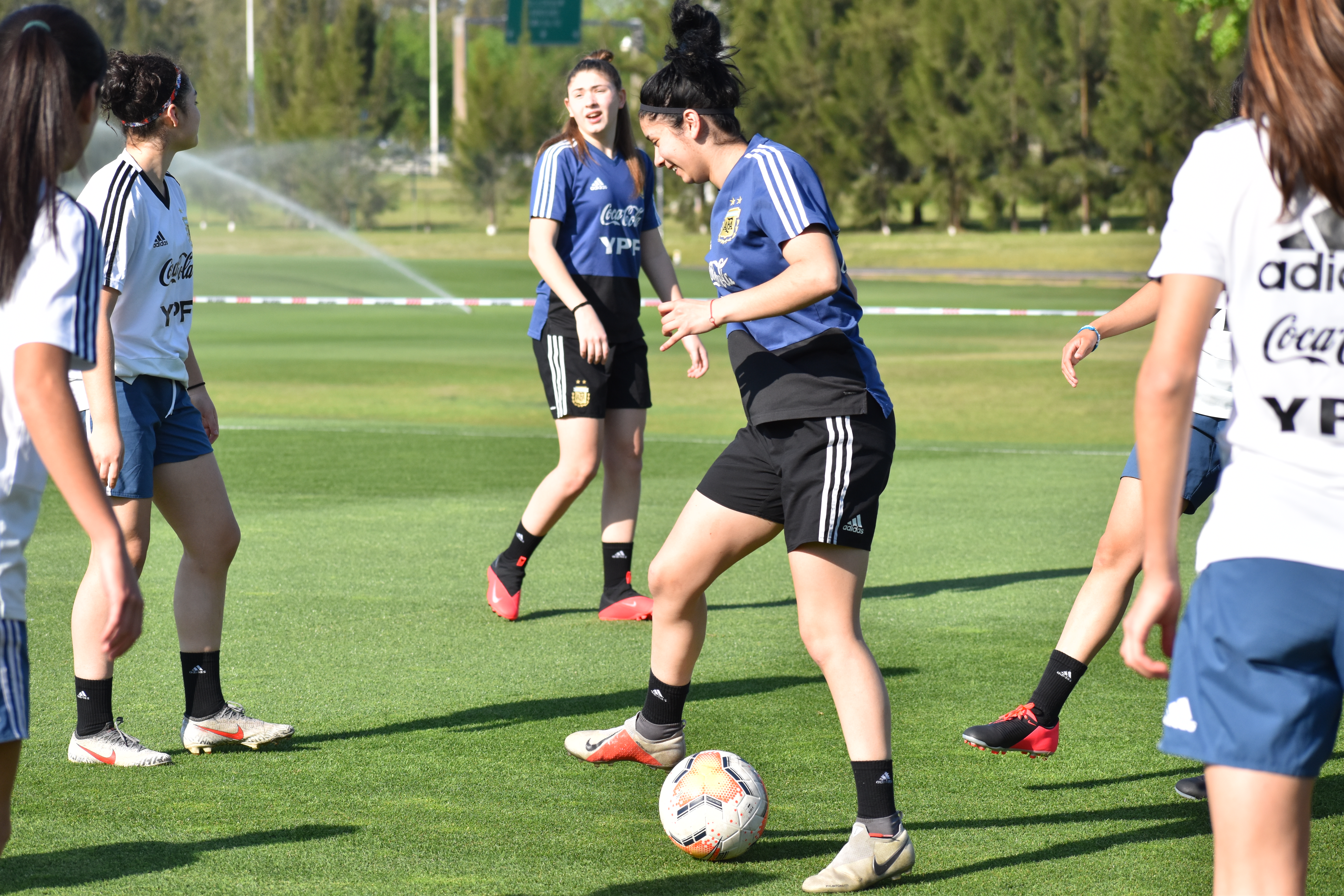 Continúa el entrenamiento de la Sub 17 femenina