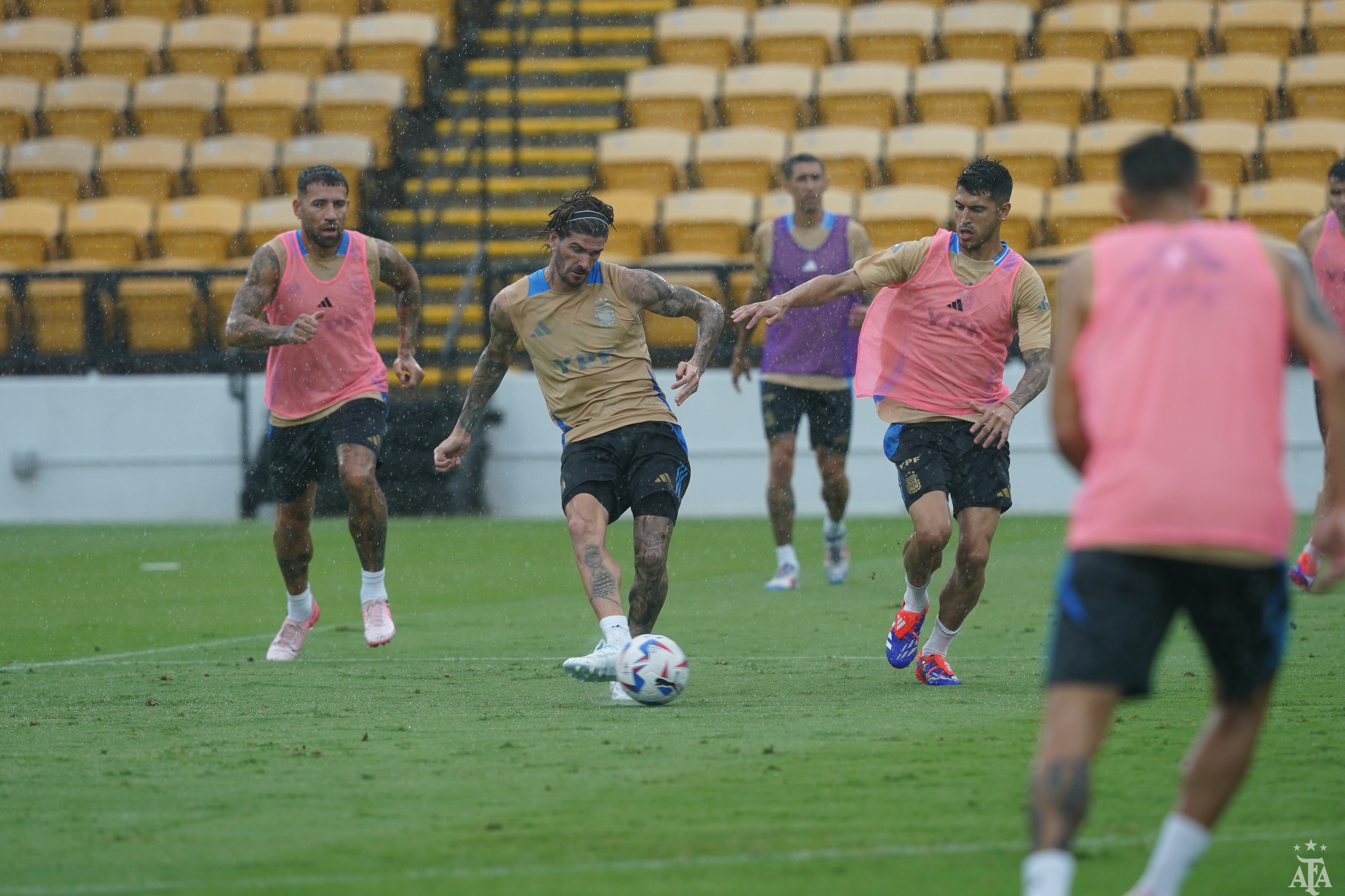 Primer entrenamiento en Atlanta, de cara al debut en la Copa América 2024