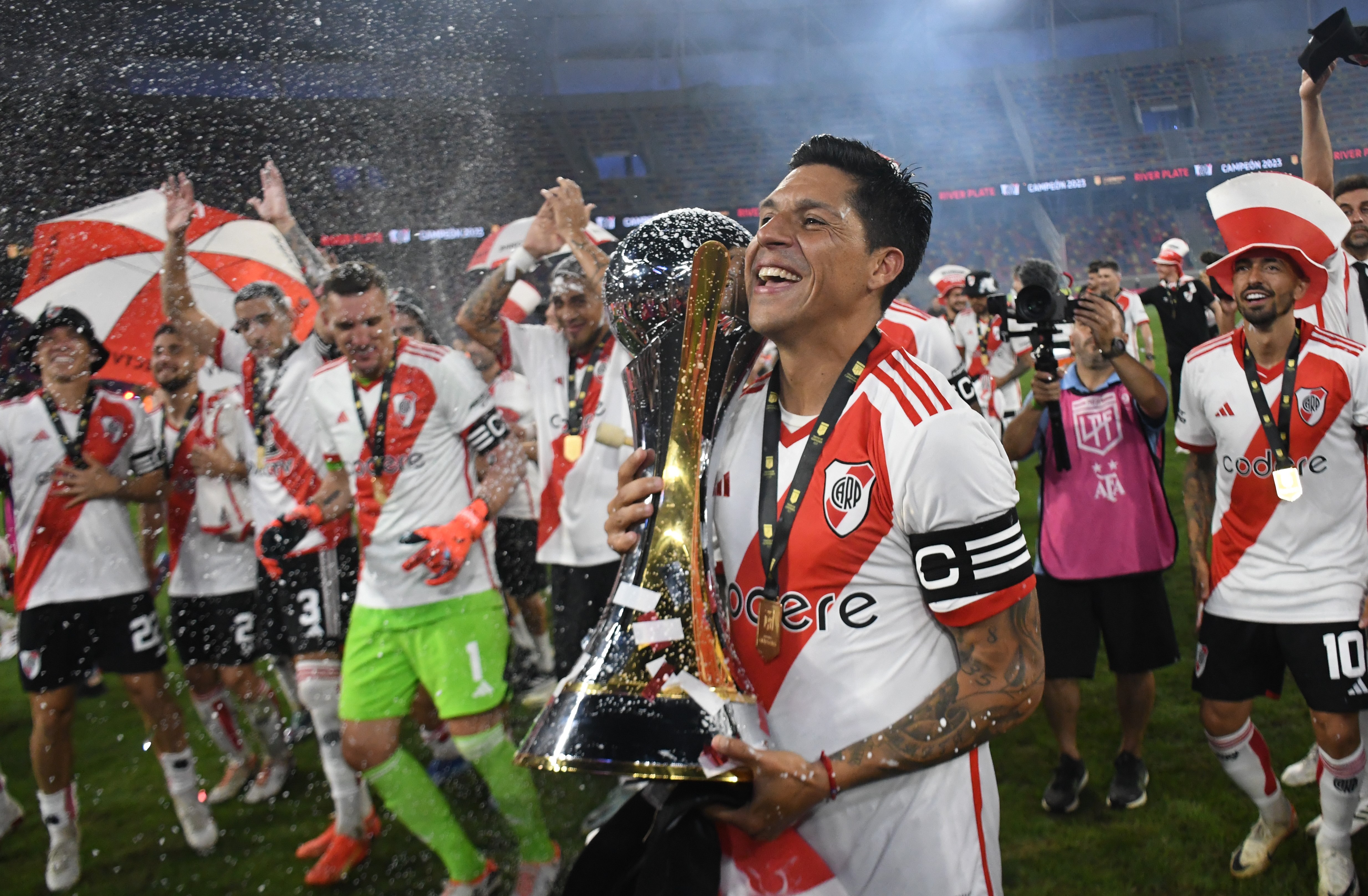 River se impuso ante Rosario Central por 2 a 0 y se quedó con el Trofeo de Campeones