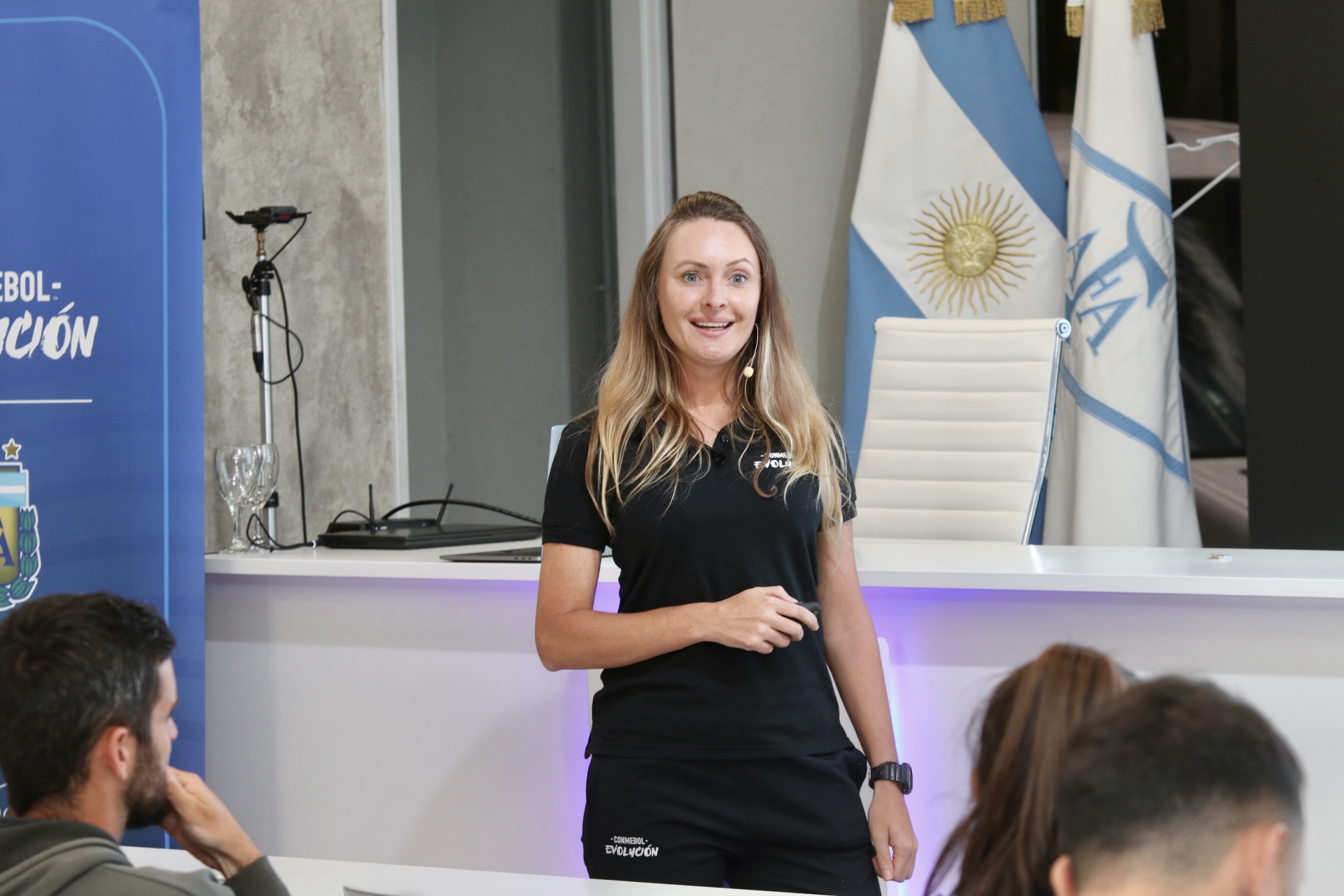 Se realizó el curso técnico de Fútbol Femenino Juvenil