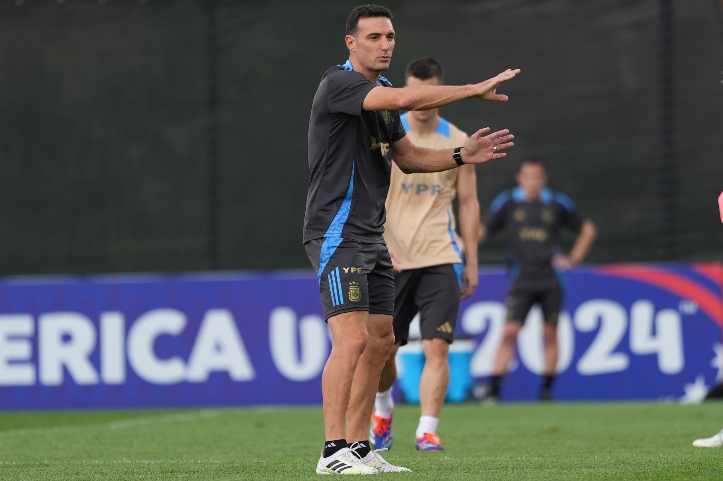 Segundo día de trabajo en el Centro de Entrenamiento Red Bulls de Nueva Jersey