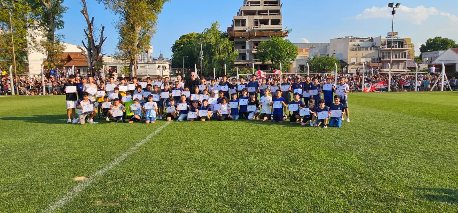 Tarde de fiesta en el fútbol formativo de AFA