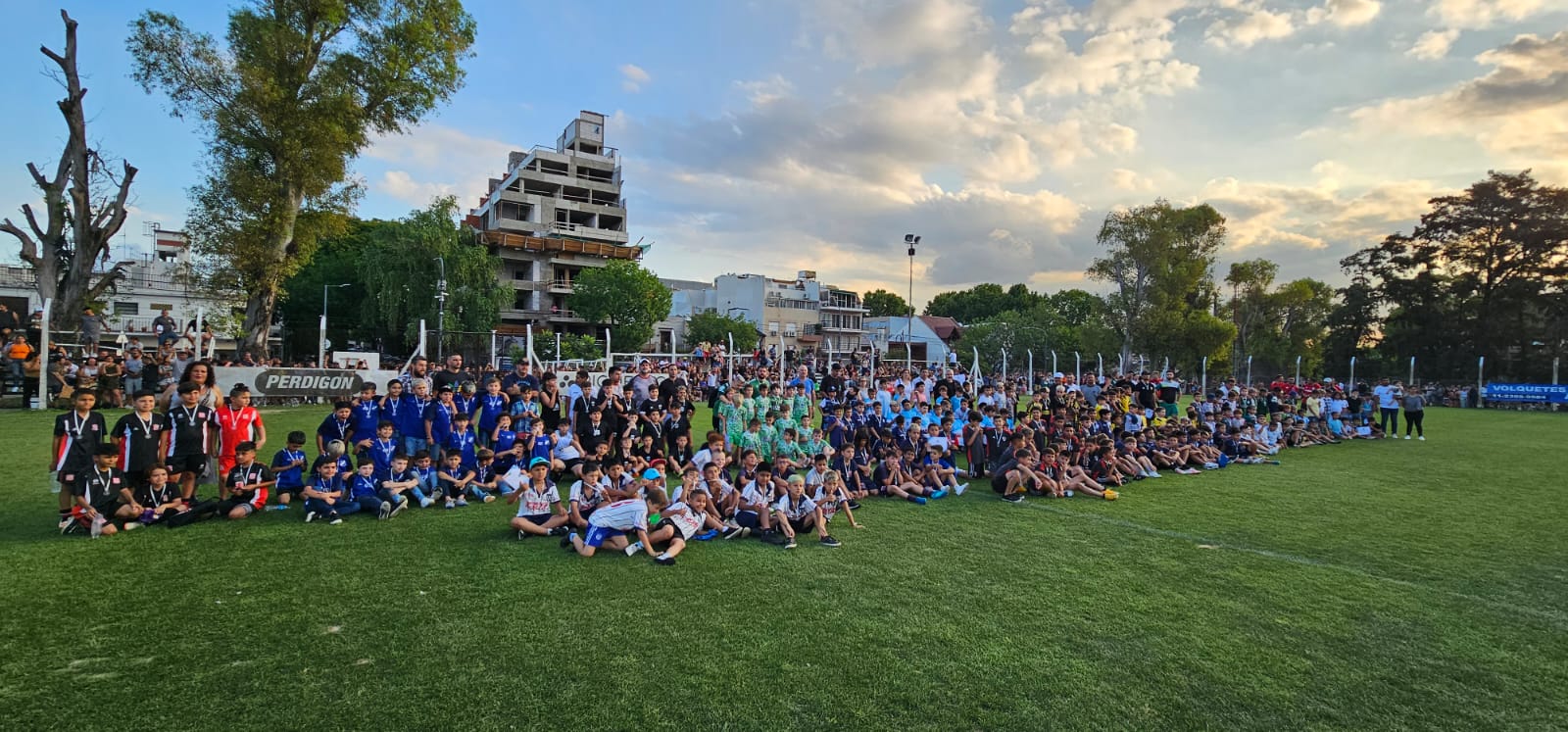 Tarde de fiesta en el fútbol formativo de AFA