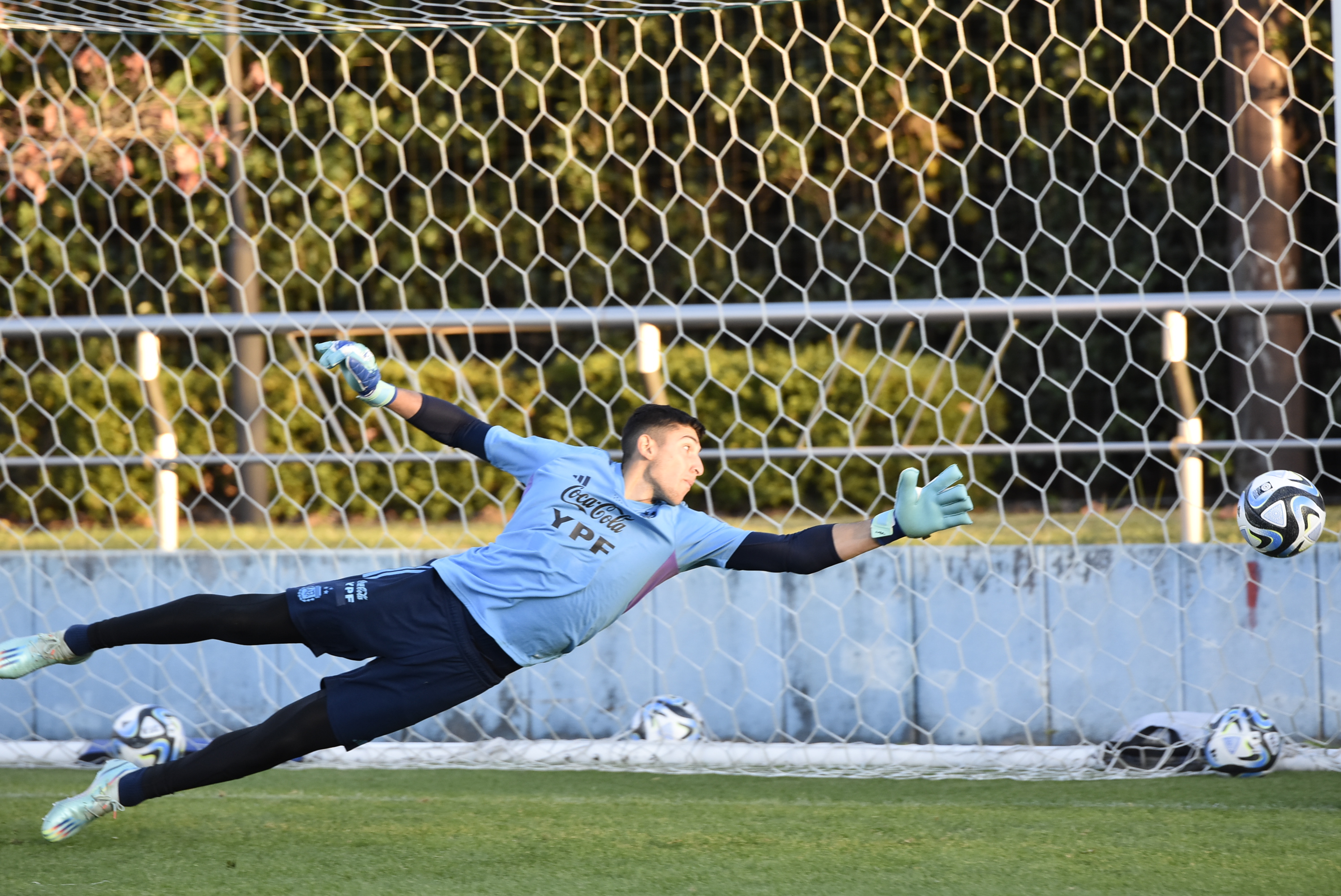 Último entrenamiento de la Selección Sub23 antes del segundo partido con Japón